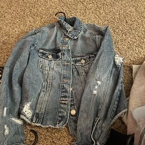 New never worn no tags Womens Jean jacket size small